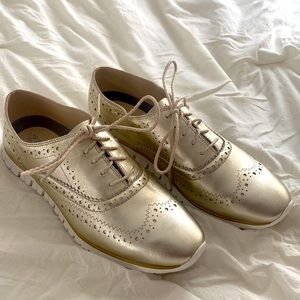 COLE HAAN ZEROGRAND oh so comfortable leather casual walking shoe size 8.